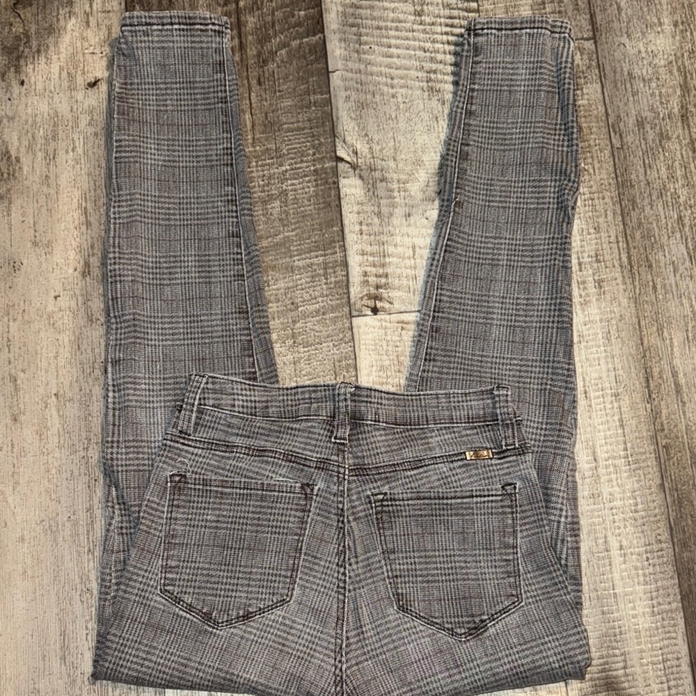 KanCan Gray Skinny Jeans -size 5/26